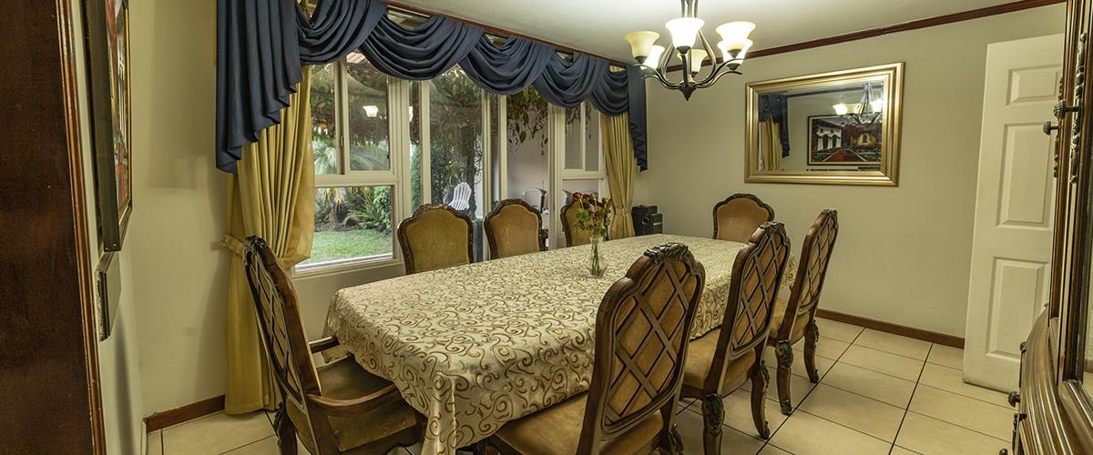 4 Rooms Rooms,3 BañosBaños,Casas,Venta,1058